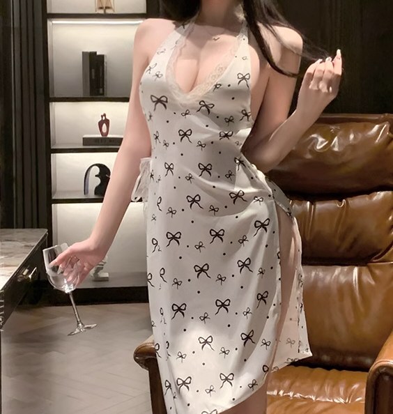 妖艳嫩模情趣内衣秀图集