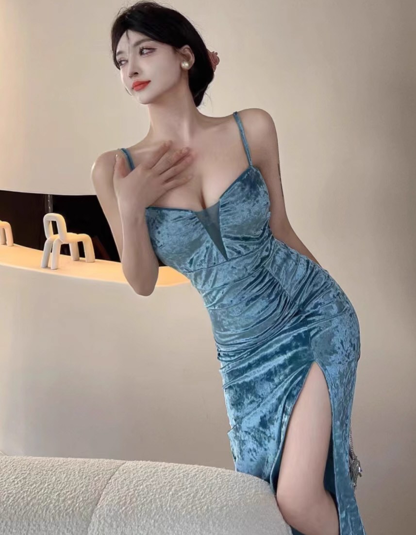 漂亮美女性感连衣裙原图福利