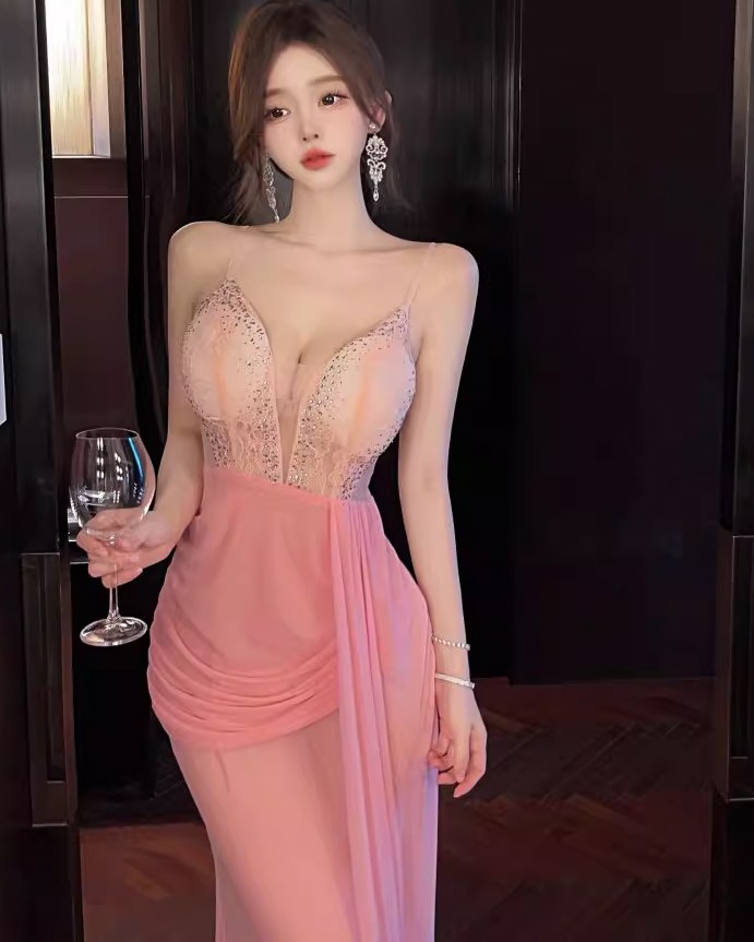 漂亮美女情趣连衣裙原图福利