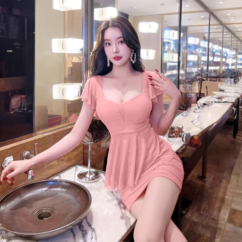 美貌模特性感连衣裙相册