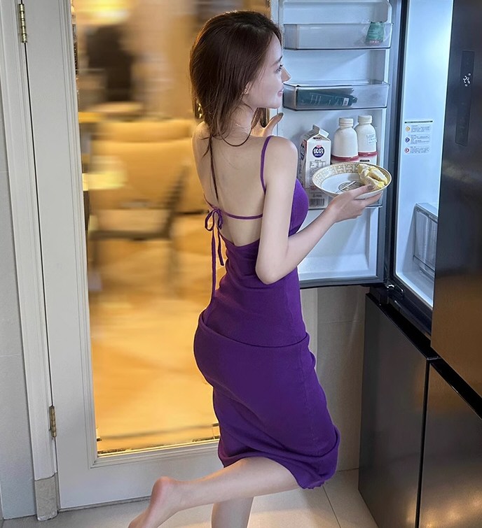 美貌嫩模情趣连衣裙照片