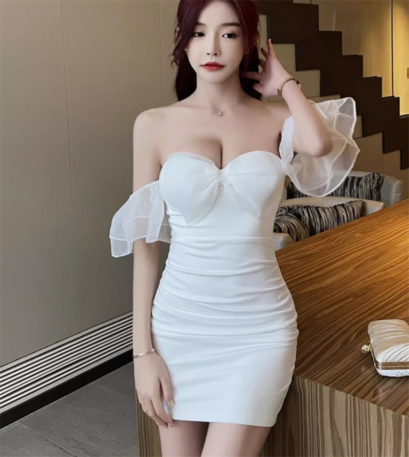 性感御姐情趣连衣裙照片秀