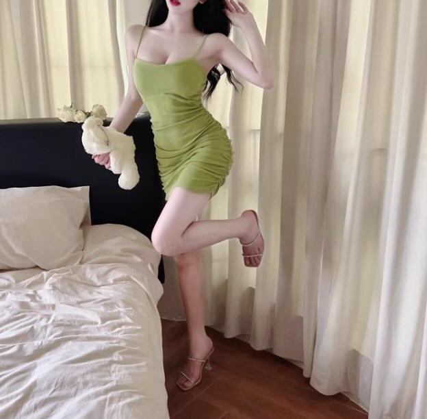 丰腴御姐情趣连衣裙私拍