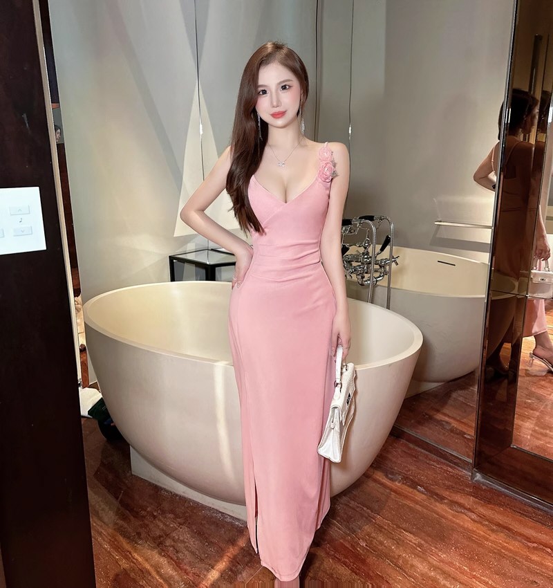 极品淘女郎情趣连衣裙全集
