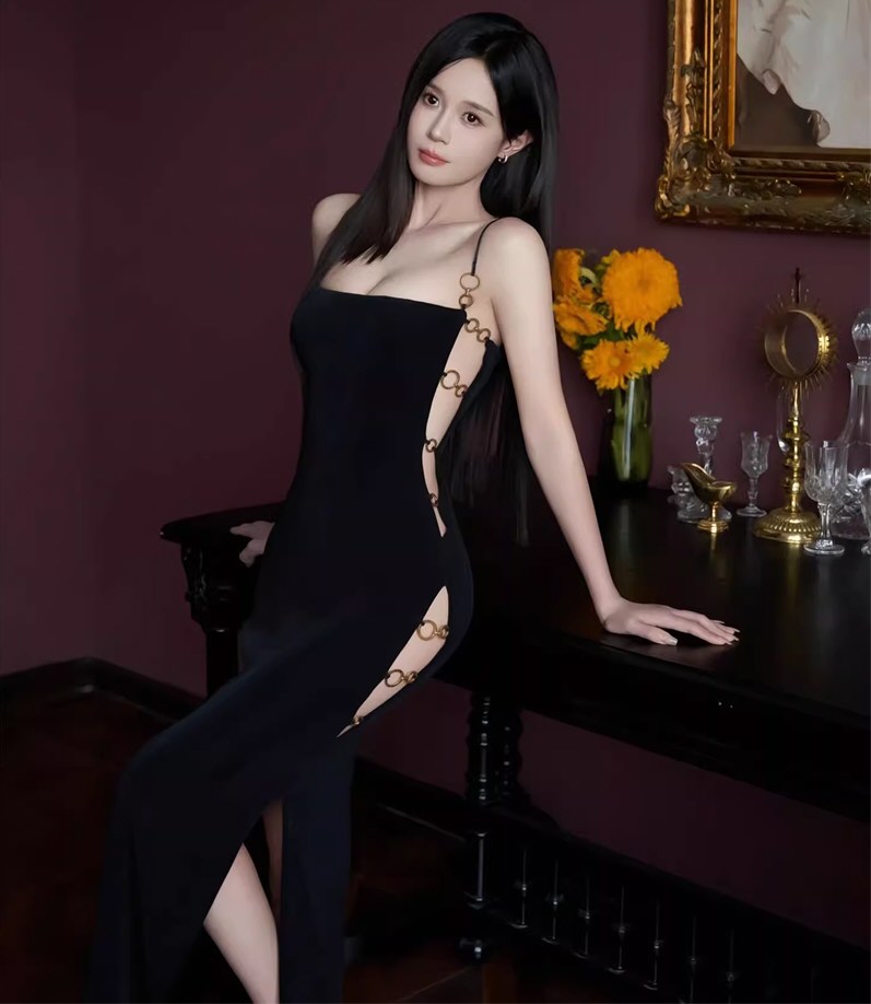 妖艳少女情趣连衣裙相册