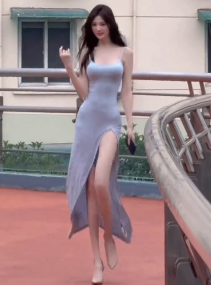 妖艳少女情趣连衣裙相册