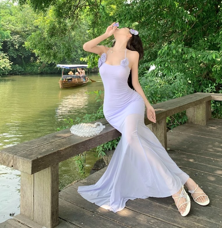 诱人尤物情趣连衣裙写真