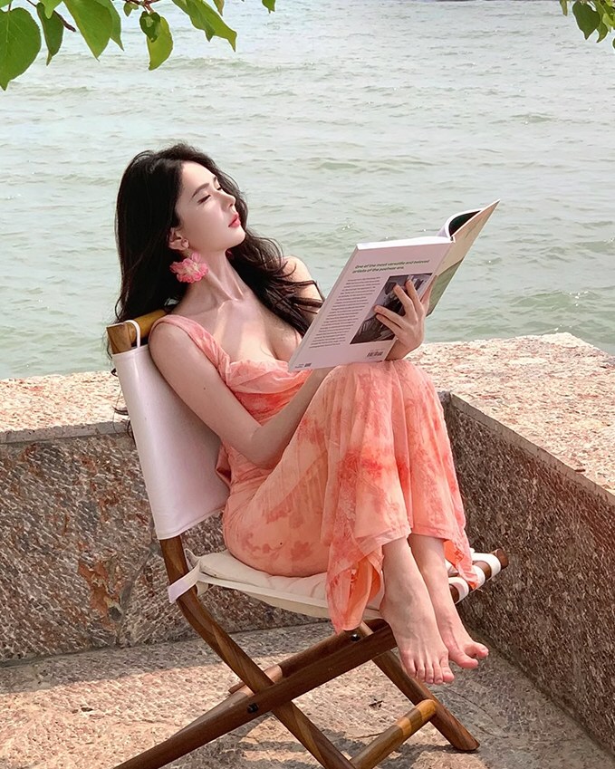 漂亮御姐情趣连衣裙全集