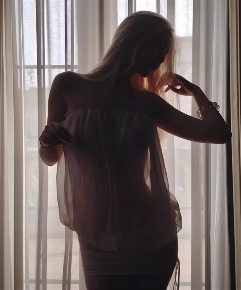 靓丽模特情趣连衣裙图集