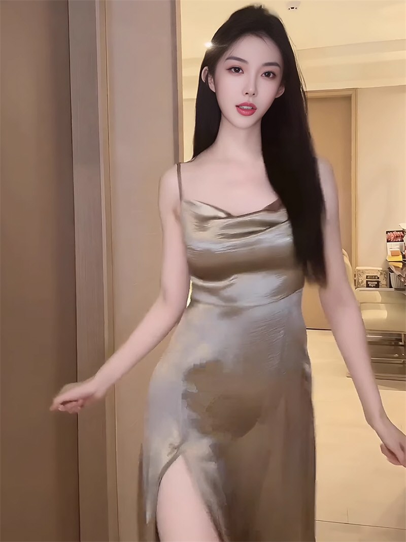 绝色软妹性感吊带裙图集