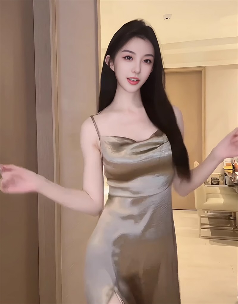 绝色软妹性感吊带裙图集