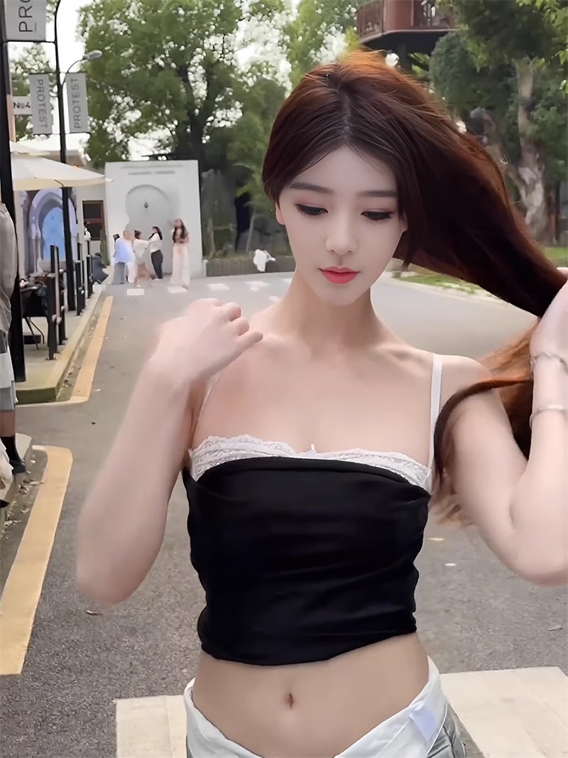 绝色软妹性感吊带裙图集