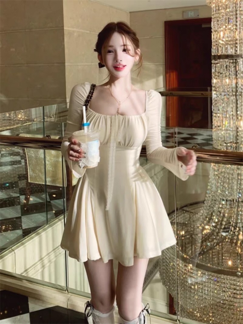 丰腴美女情趣连衣裙相册