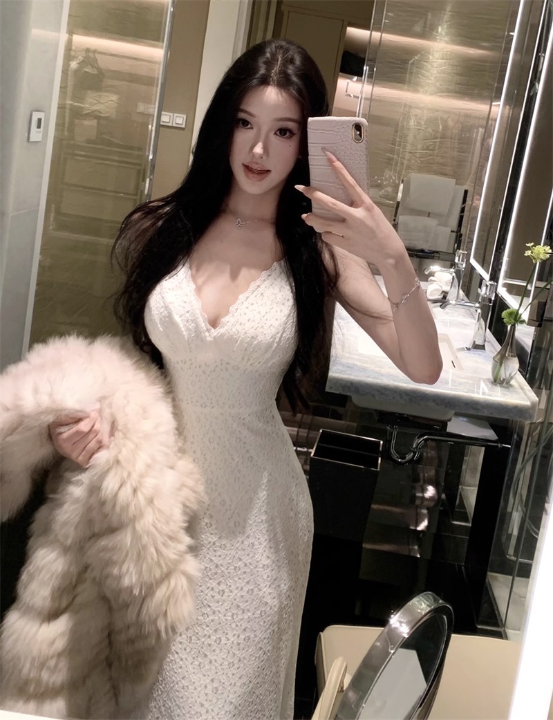 丰满网红性感连衣裙套图