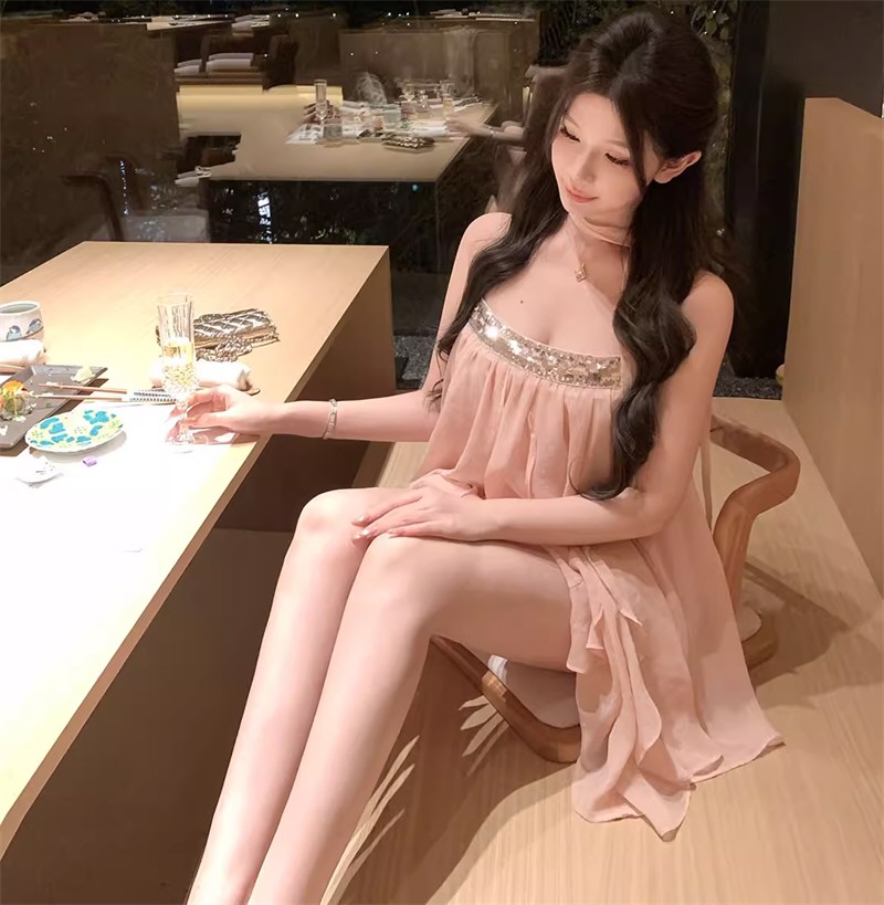 极品美人情趣连衣裙相册精选