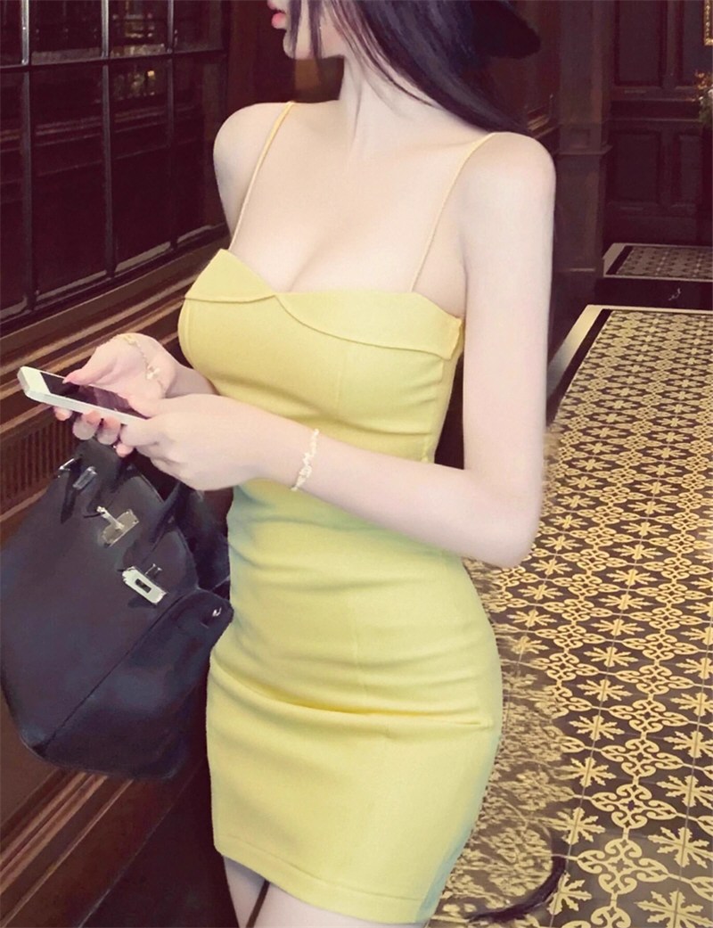 性感少女情趣连衣裙照片秀