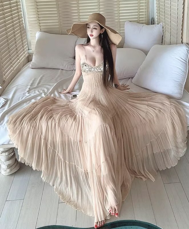 妖艳尤物性感连衣裙图集