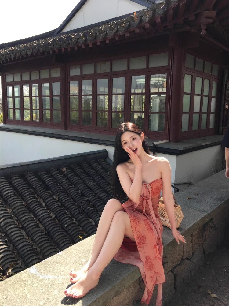 妖艳少女情趣连衣裙福利