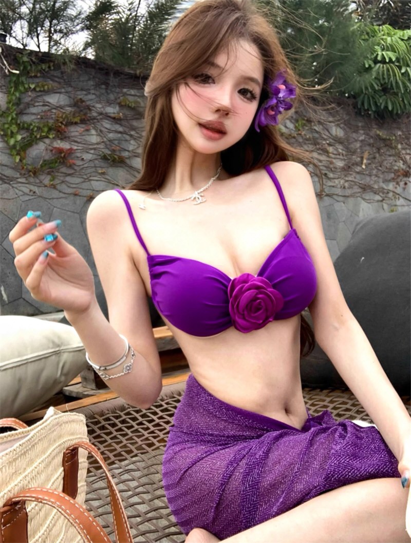 丰满模特比基尼连衣裙相册