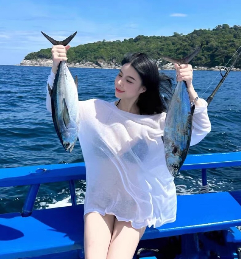 性感美女情趣连衣裙照片合集