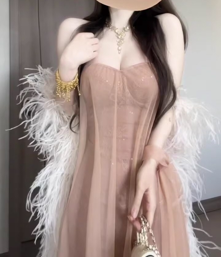 绝色少女性感连衣裙图集