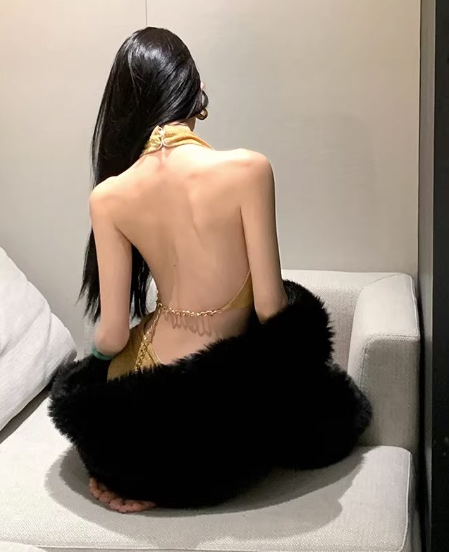 性感御姐性感连衣裙写真