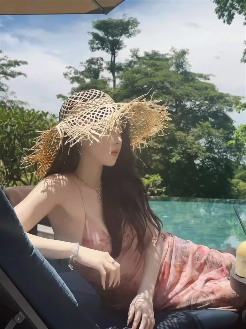 美丽女神性感连衣裙写真