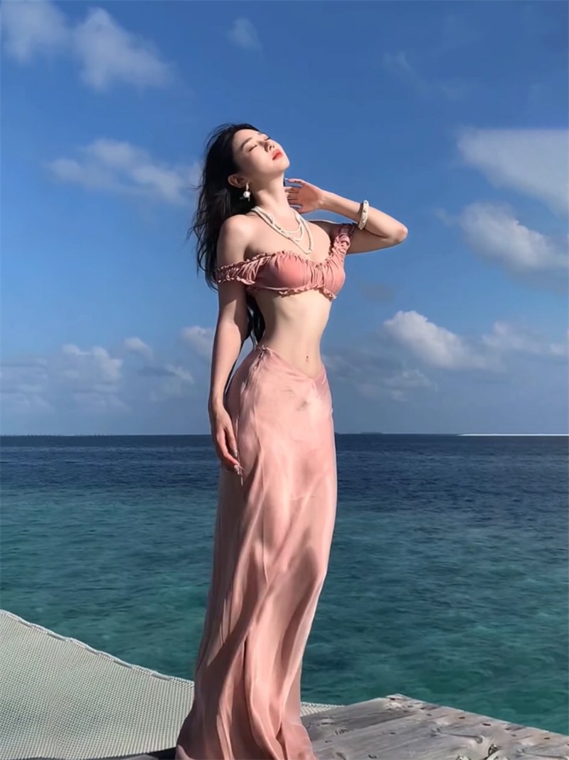 性感嫩模性感连衣裙照片原图