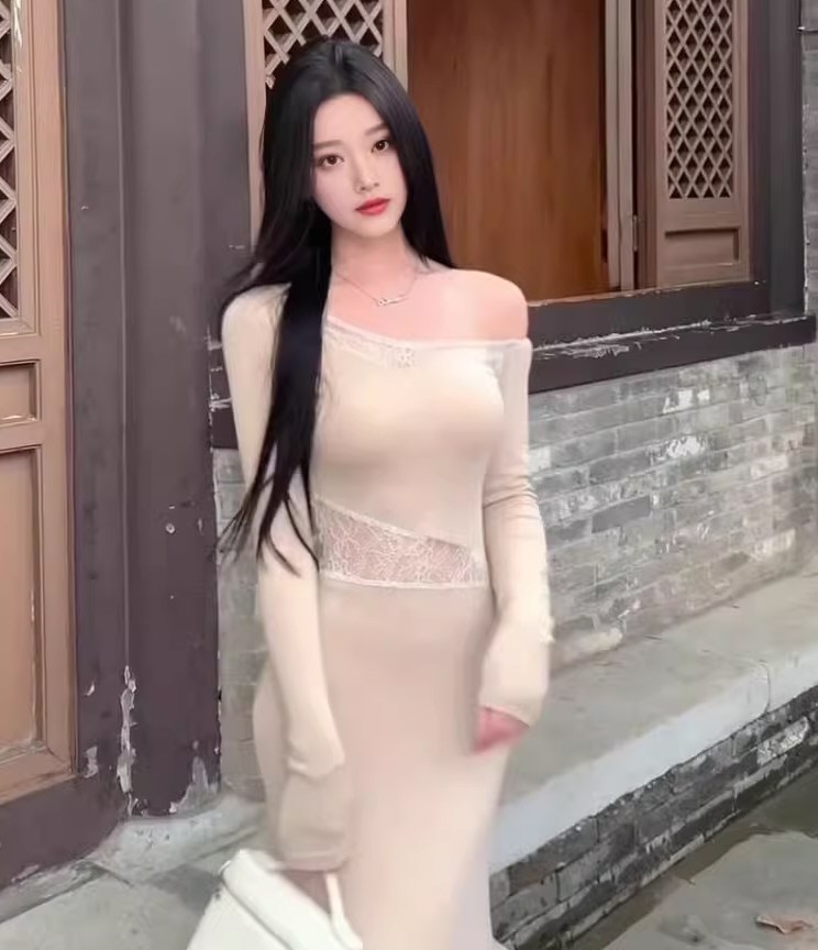 美貌少女性感连衣裙秀