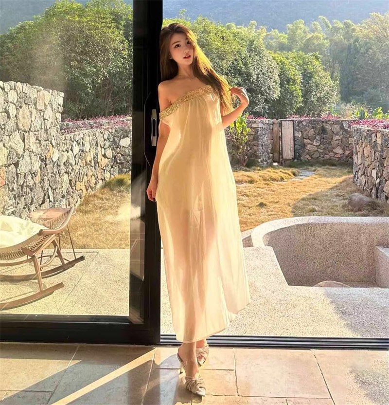 美貌模特性感连衣裙照片精选