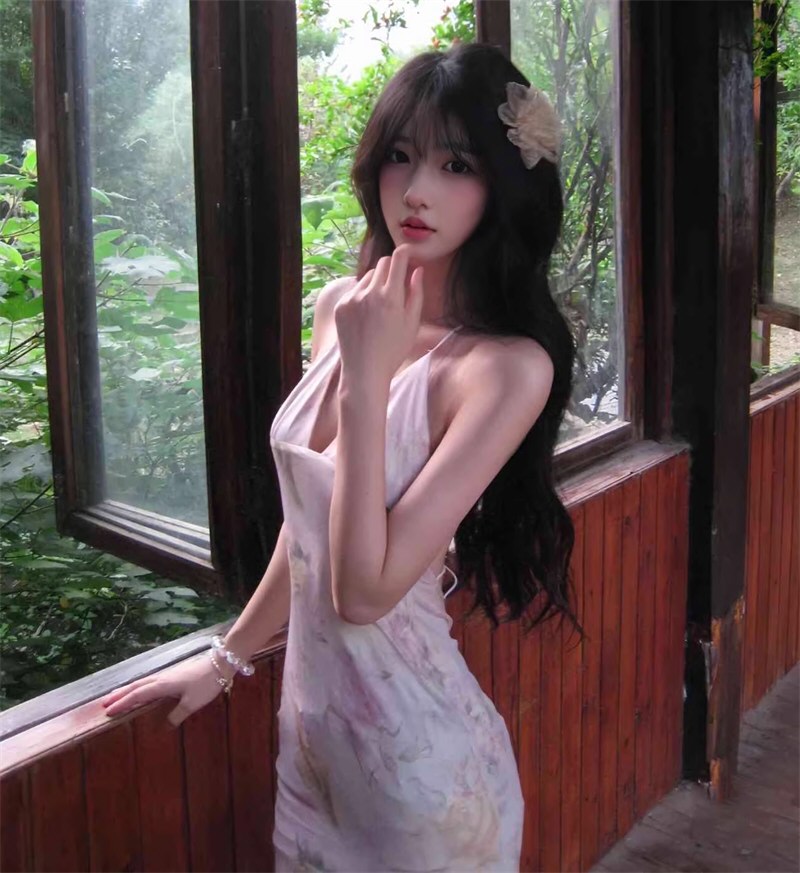 妖艳御姐性感连衣裙相册