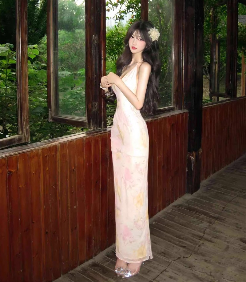 妖艳御姐性感连衣裙相册