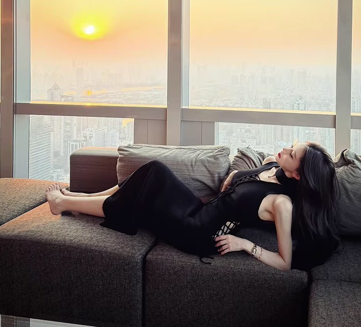 美丽软妹性感连衣裙相册