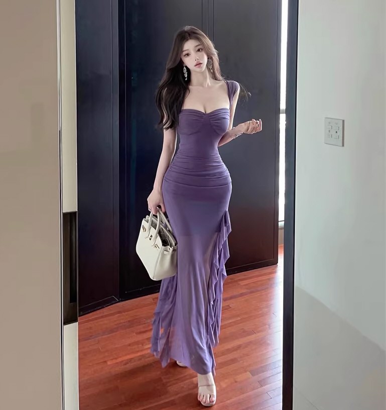 性感网红性感连衣裙私拍