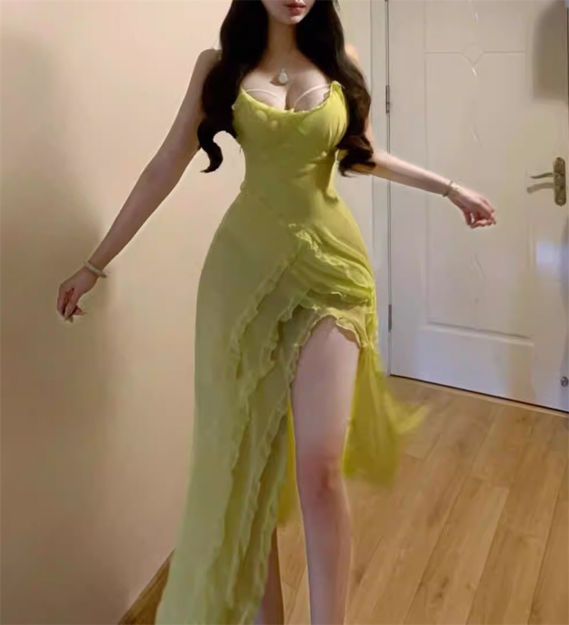 妖艳美女性感连衣裙图片全集