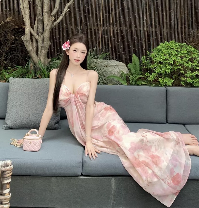 丰满嫩模情趣睡衣图集