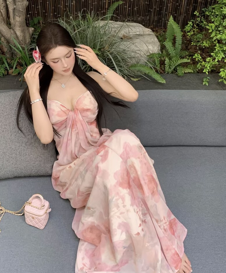 丰满嫩模情趣睡衣图集