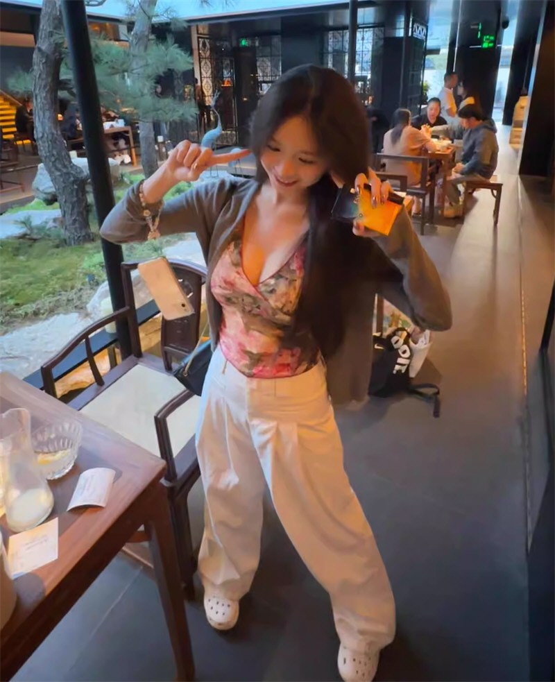 性感御姐性感连衣裙图集