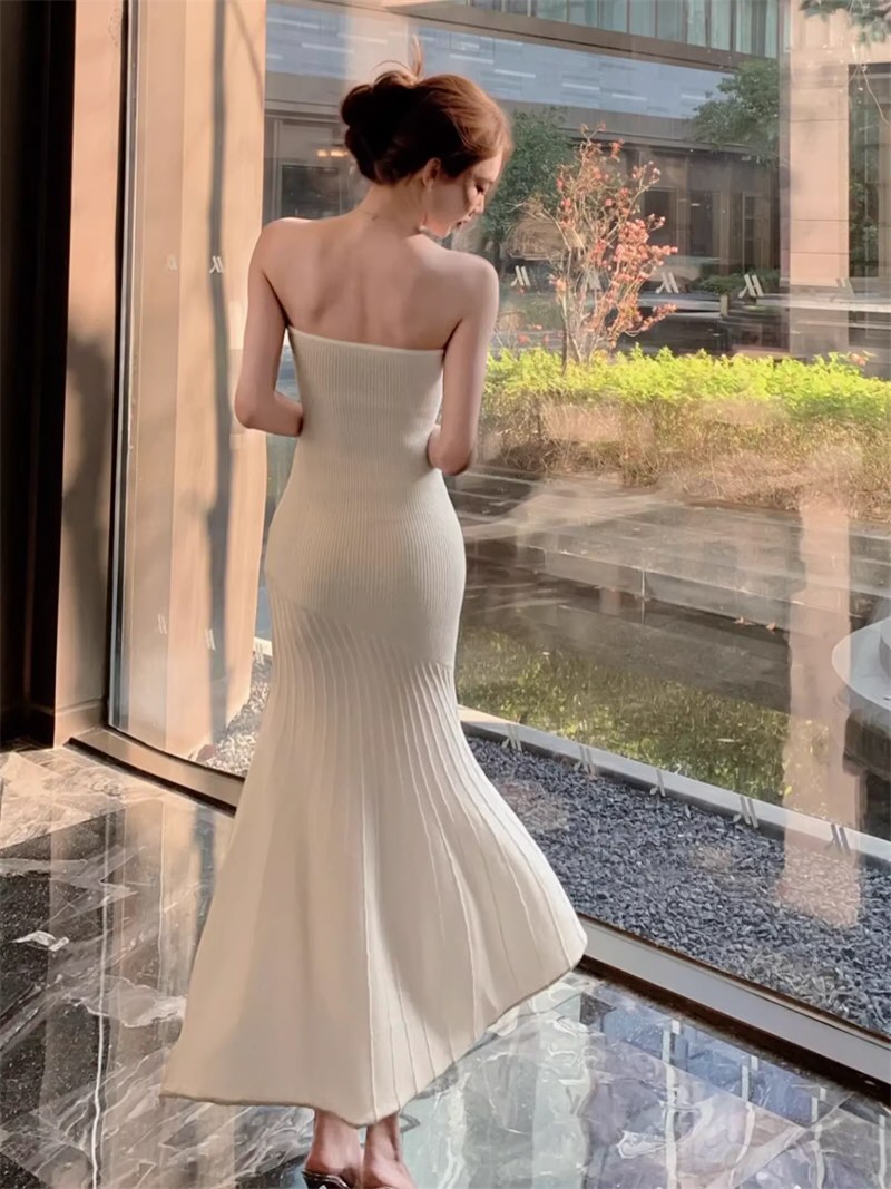 妩媚女神性感连衣裙照片