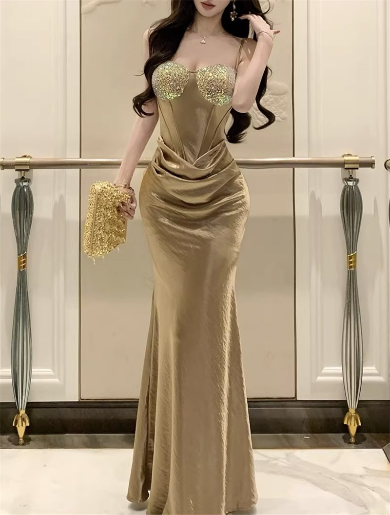 美貌网红性感连衣裙原图