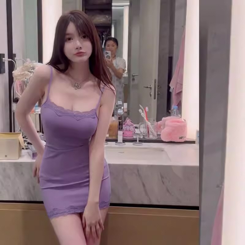 妖艳网红性感连衣裙照片