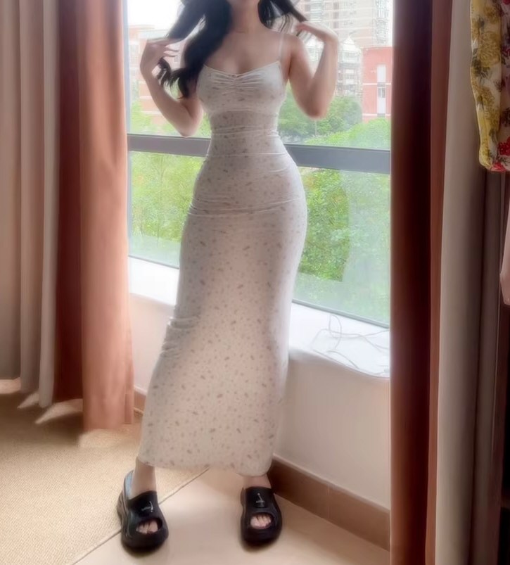 美貌美人性感连衣裙照片