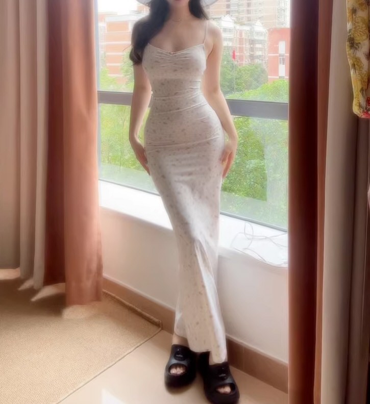 美貌美人性感连衣裙照片