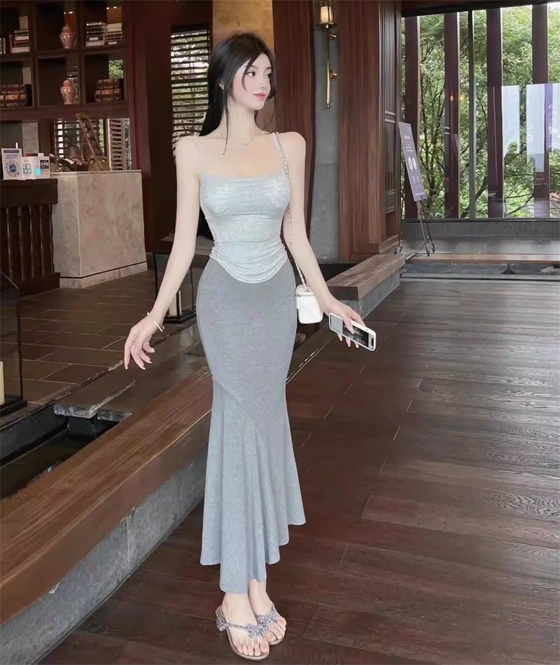 诱人嫩模性感连衣裙相册