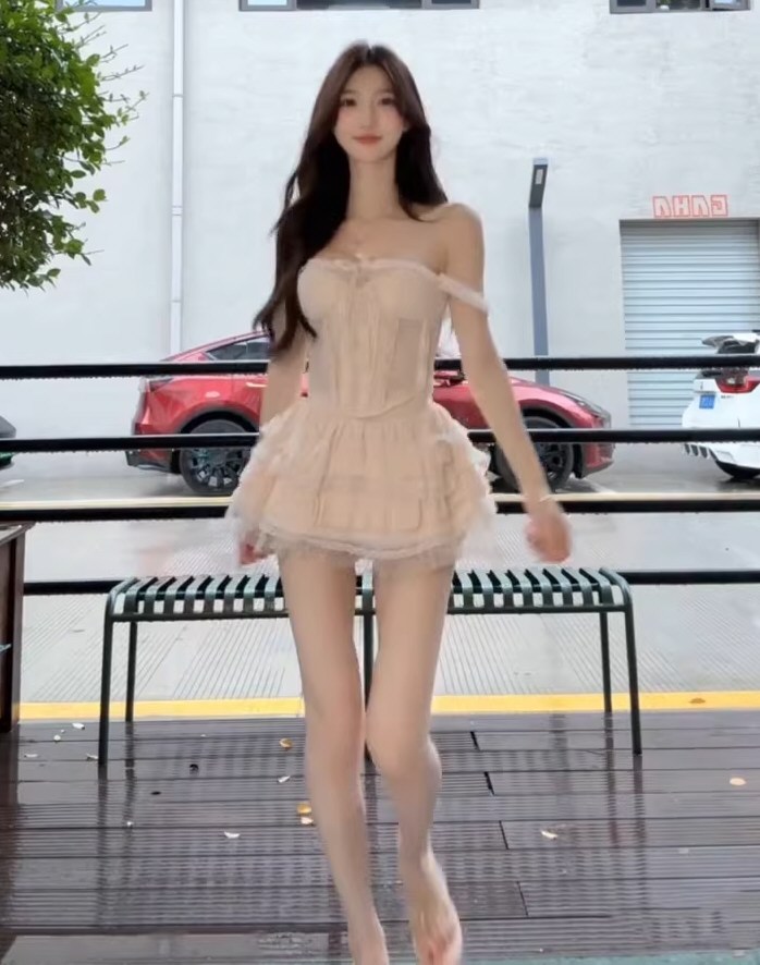 绝色软妹性感连衣裙图集