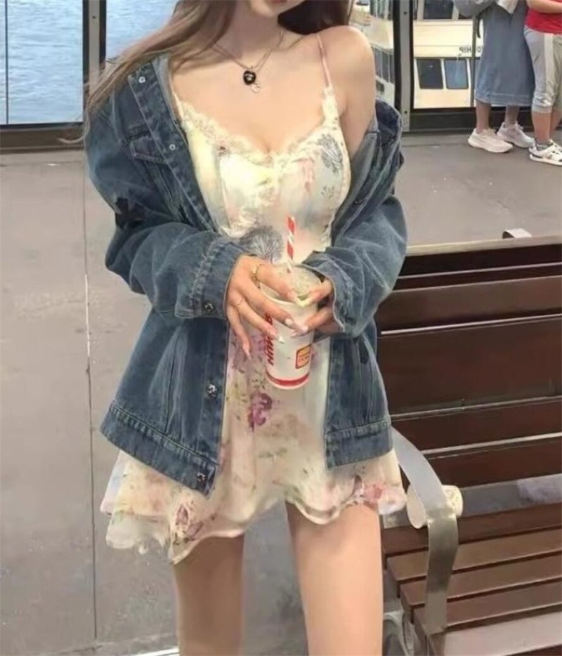 漂亮嫩模性感连衣裙相册