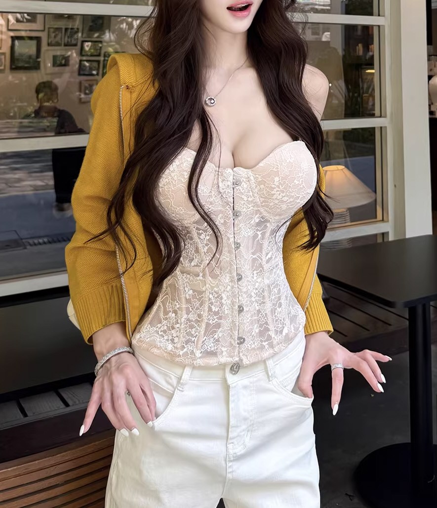 丰满美女性感连衣裙套图