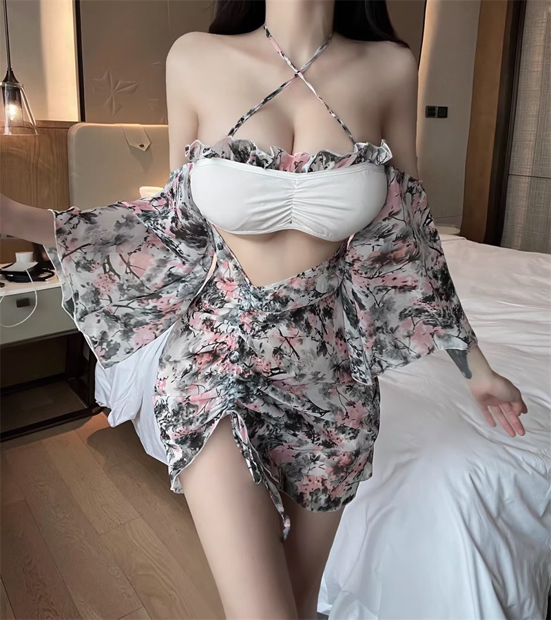 美丽嫩模性感连衣裙照片精选