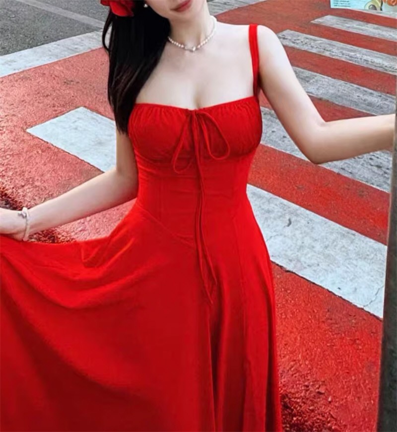 美貌网红性感连衣裙私拍