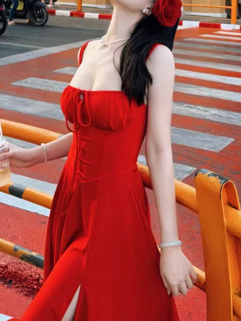 美貌网红性感连衣裙私拍